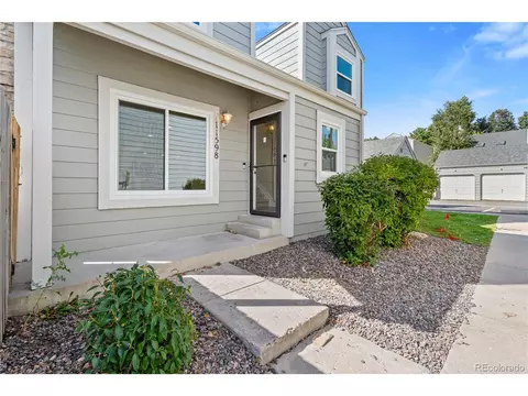 11598 E Cornell Cir, Aurora, CO 80014 photo 1