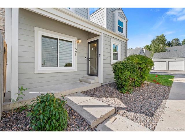 11598 E Cornell Cir, Aurora, CO 80014