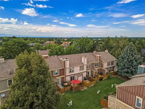 2574 E Nichols Cir, Centennial, CO 80122