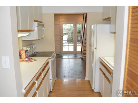 6420 Outrigger Ct, Boulder, CO 80301 photo 4