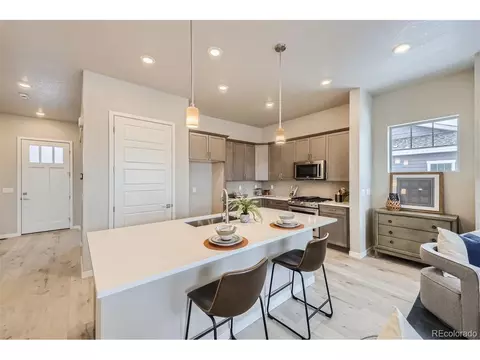 797 Quarry Cir, Erie, CO 80516 photo 4