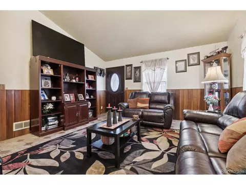 14410 E 47th Ave, Denver, CO 80239 photo 5
