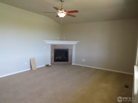 5797 Waverley Ave, Firestone, CO 80504 photo 6