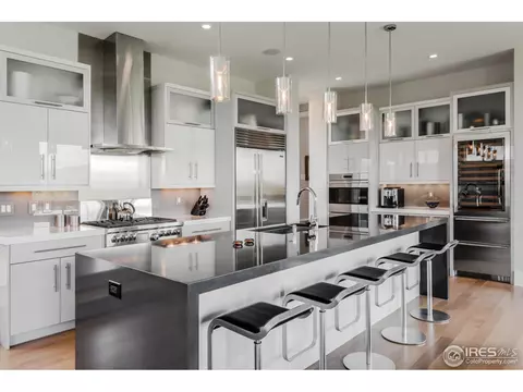 2055 Balsam Dr, Boulder, CO 80304 photo 5