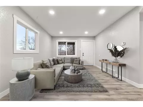 13605 E 13th Ave, Aurora, CO 80011 photo 4