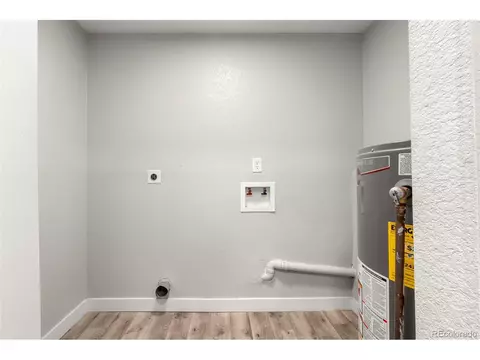 13605 E 13th Ave, Aurora, CO 80011 photo 11