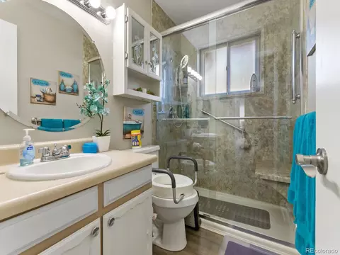 1323 Eagle St, Aurora, CO 80011 photo 22