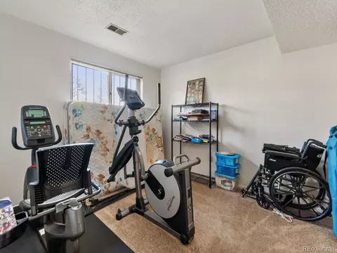 1323 Eagle St, Aurora, CO 80011 photo 31
