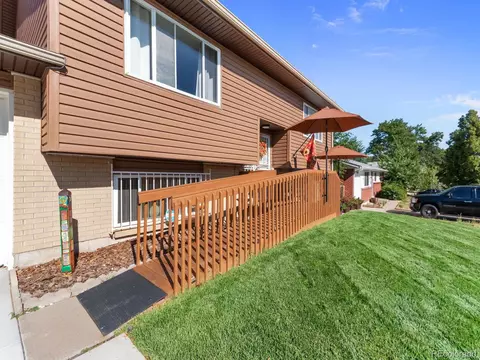 1323 Eagle St, Aurora, CO 80011 photo 4
