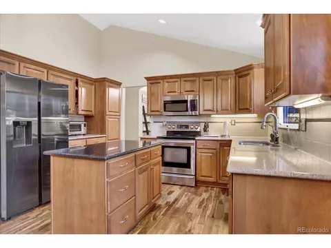 2557 E 124th Pl, Thornton, CO 80241 photo 9