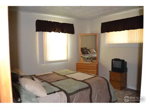 2011 E 18th St, Greeley, CO 80631 photo 4