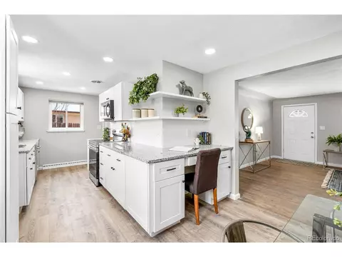 5380 Iris St, Arvada, CO 80002 photo 9
