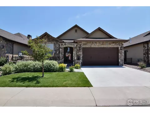 2057 Vineyard Dr, Windsor, CO 80550 photo 2