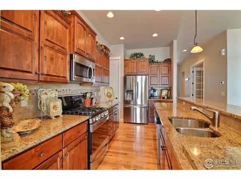 2057 Vineyard Dr, Windsor, CO 80550 photo 7