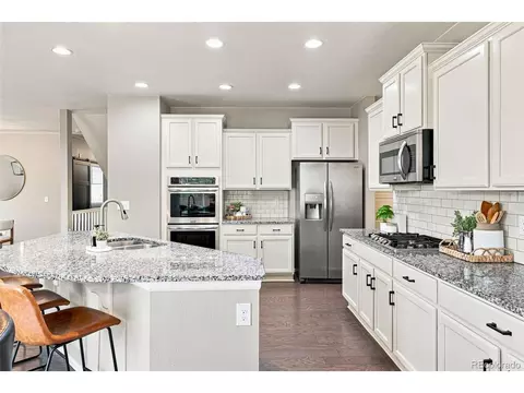 Kitchen - 7901 E 139th Ave, Thornton, CO 80602 photo 5 of 9