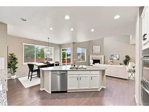 Kitchen - 7901 E 139th Ave, Thornton, CO 80602 photo 8 of 9
