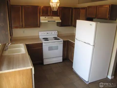 1811 Everett Pl, Longmont, CO 80501 photo 5