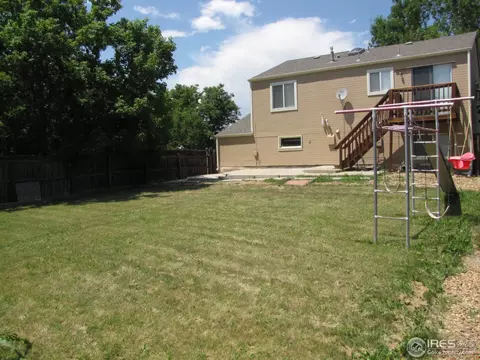 1811 Everett Pl, Longmont, CO 80501 photo 2