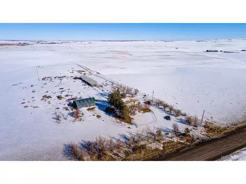 49661 E County Road 30, Bennett, CO 80102 photo 3