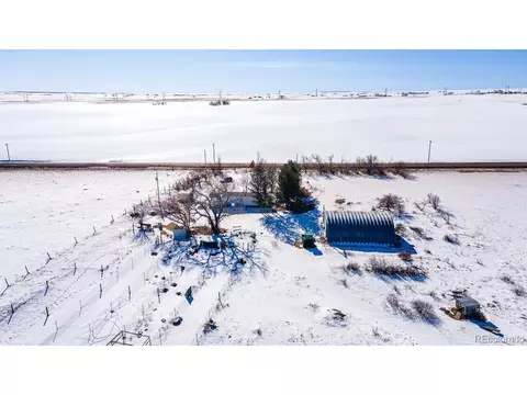 49661 E County Road 30, Bennett, CO 80102 photo 1