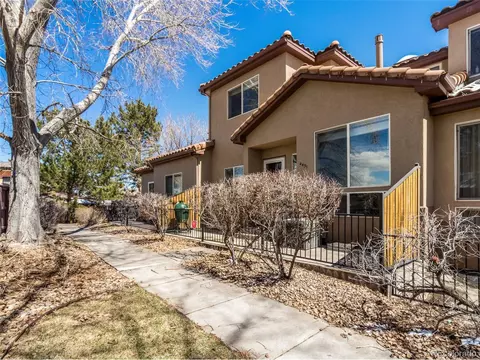 4451 S Auckland Ct, Aurora, CO 80015