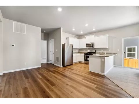 7418 E Big Thompson Cir, Frederick, CO 80530 photo 6