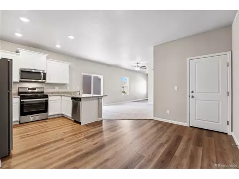 7418 E Big Thompson Cir, Frederick, CO 80530 photo 10