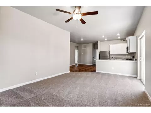 7418 E Big Thompson Cir, Frederick, CO 80530 photo 2