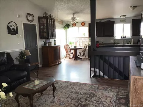 1712 E 96th Dr, Thornton, CO 80229 photo 2