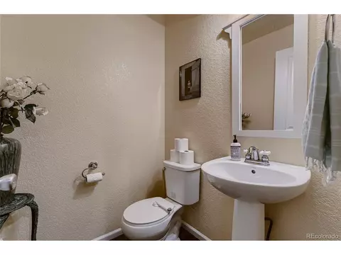 47317 Lily Ave, Bennett, CO 80102 photo 3