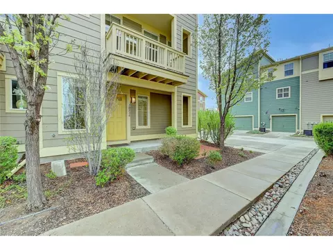 10536 E 29th Dr, Denver, CO 80238 photo 3