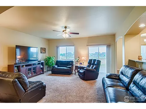 9108 Harlequin Cir, Frederick, CO 80504 photo 2
