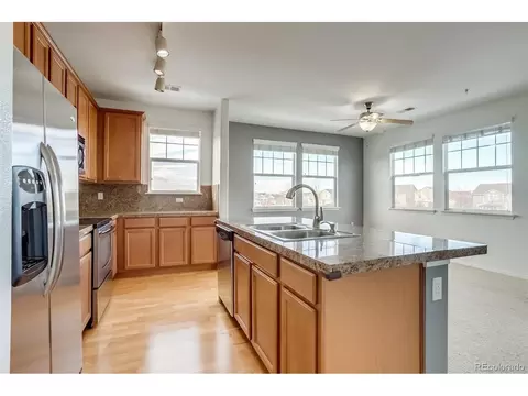 8489 Canyon Rim Cir #209, Englewood, CO 80112