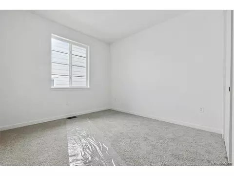 25224 E Warren Pl, Aurora, CO 80018 photo 4