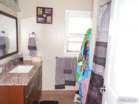 525 E 8th St, Akron, CO 80720 photo 4