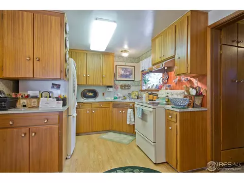 754 Apple Valley Rd, Lyons, CO 80540 photo 6