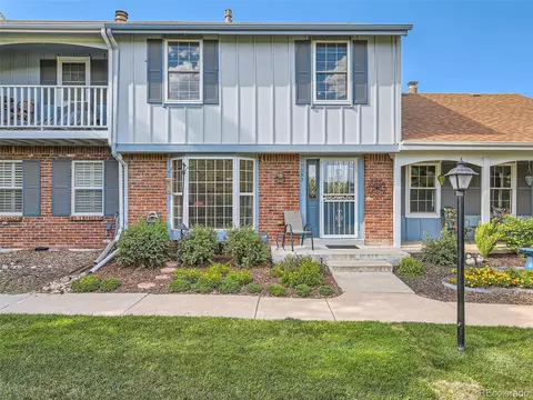 7392 S Knolls Way, Centennial, CO 80122