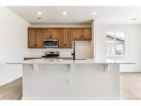 24920 E 39th Ave, Aurora, CO 80019 photo 9