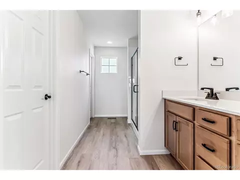 24920 E 39th Ave, Aurora, CO 80019 photo 24