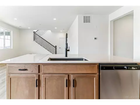 24920 E 39th Ave, Aurora, CO 80019 photo 11