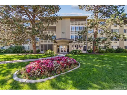 725 S Alton Way #12B, Denver, CO 80247