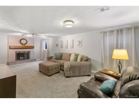 2885 Euclid Pl, Centennial, CO 80121 photo 20