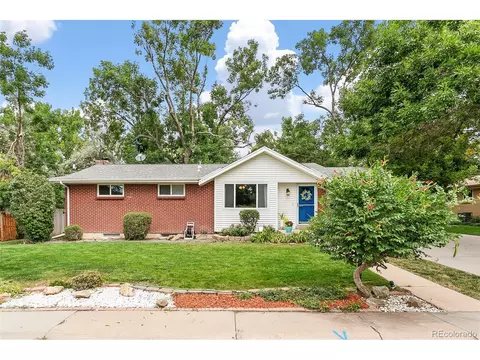 2885 Euclid Pl, Centennial, CO 80121 photo 3