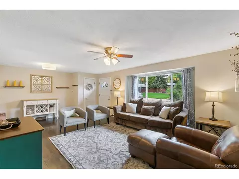 2885 Euclid Pl, Centennial, CO 80121 photo 5