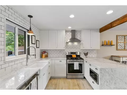 2885 Euclid Pl, Centennial, CO 80121 photo 12