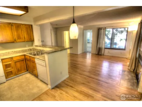 4823 White Rock Cir #E, Boulder, CO 80301 photo 3