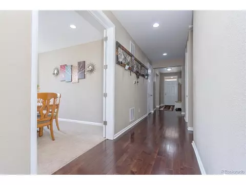25583 E 5th Ave, Aurora, CO 80018 photo 9