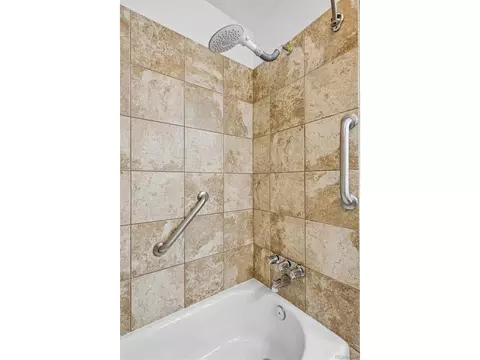 Bath - 490 E Highline Cir, Centennial, CO 80122 photo 3 of 3