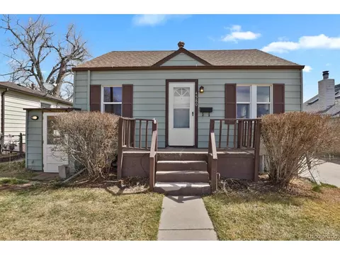 4580 S Logan St, Englewood, CO 80113