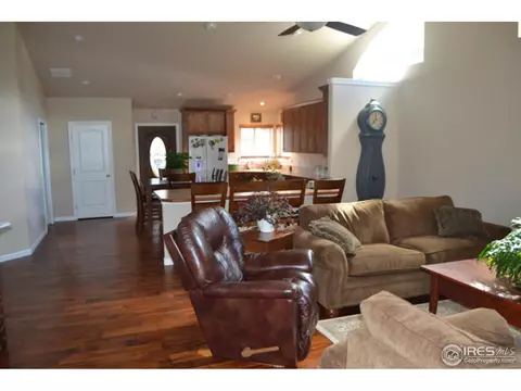 123 Park St, Lyons, CO 80540 photo 3